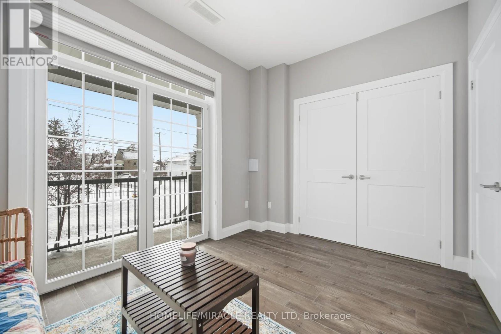 180 Benton Street, Kitchener, Ontario  N2G 3H8 - Photo 7 - X12728690