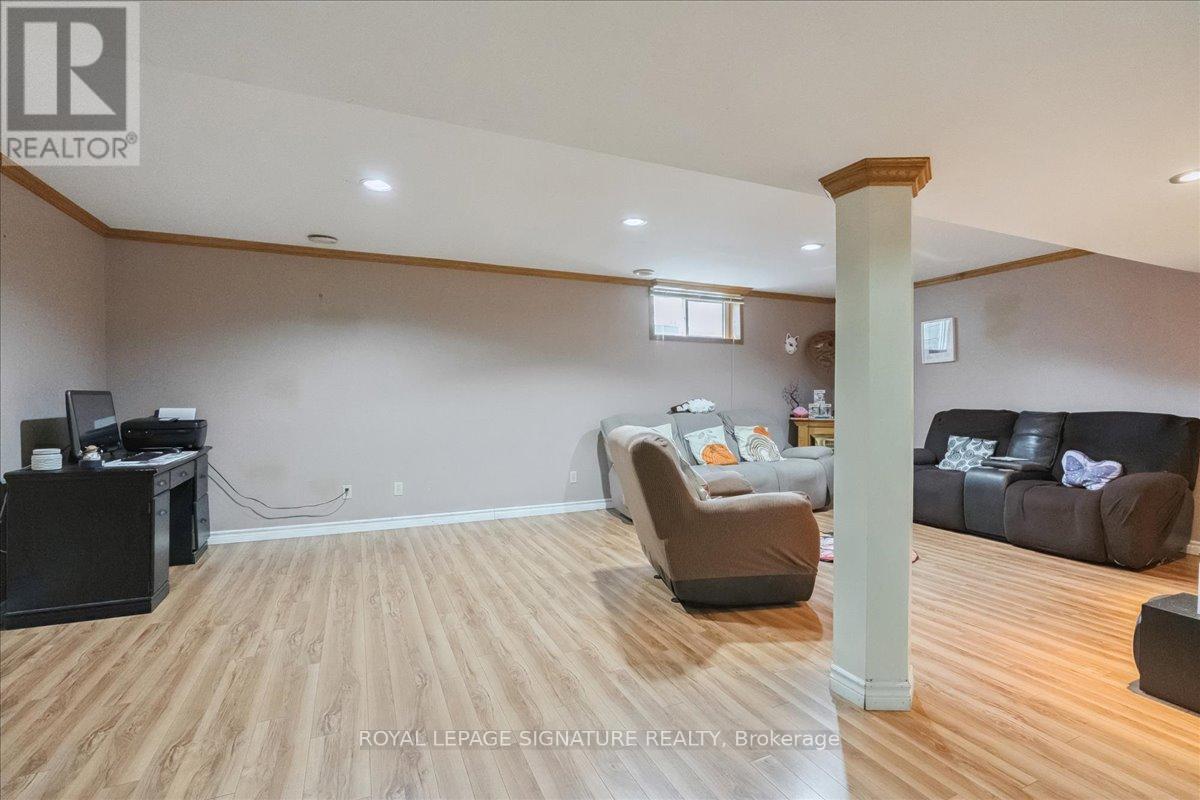 Basement - 6 Grandview Avenue, Hamilton, Ontario  L8E 5A5 - Photo 4 - X12728698