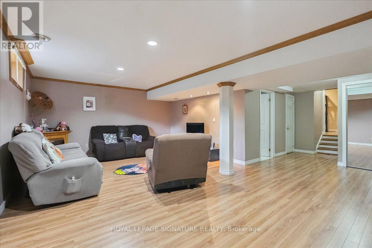 Basement - 6 Grandview Avenue, Hamilton, Ontario  L8E 5A5 - Photo 7 - X12728698