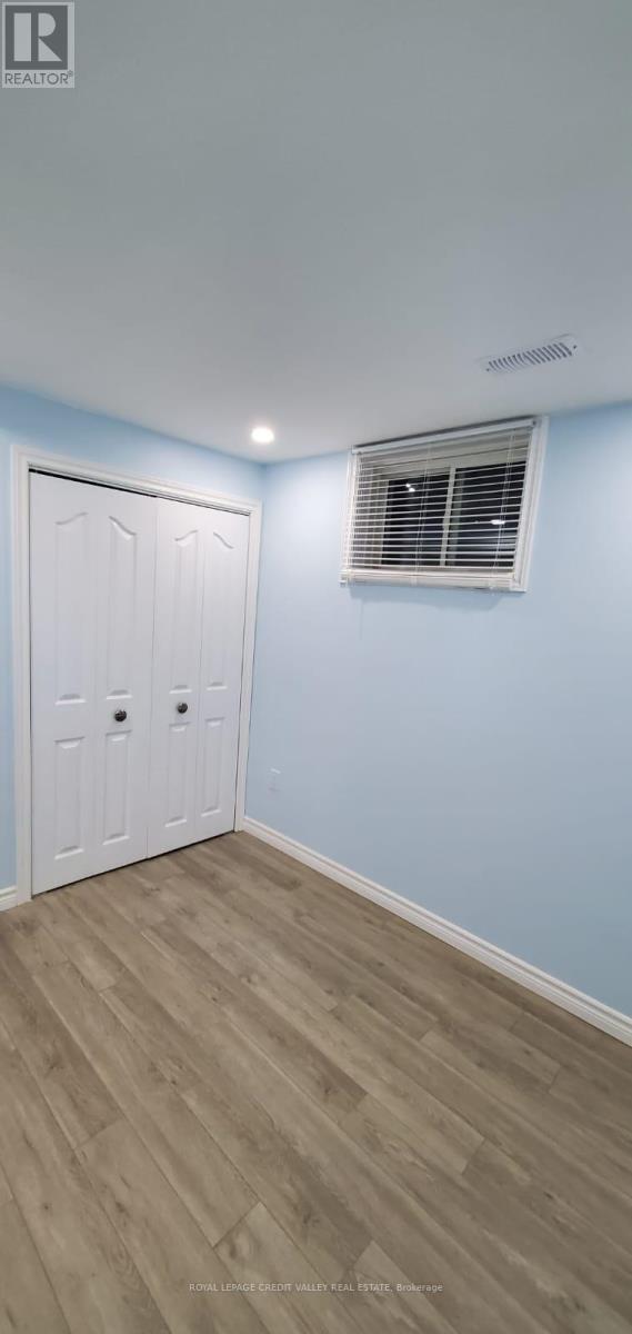 53 Carrington (Bsmt) Place, Guelph, Ontario  N1G 5C3 - Photo 9 - X12728734