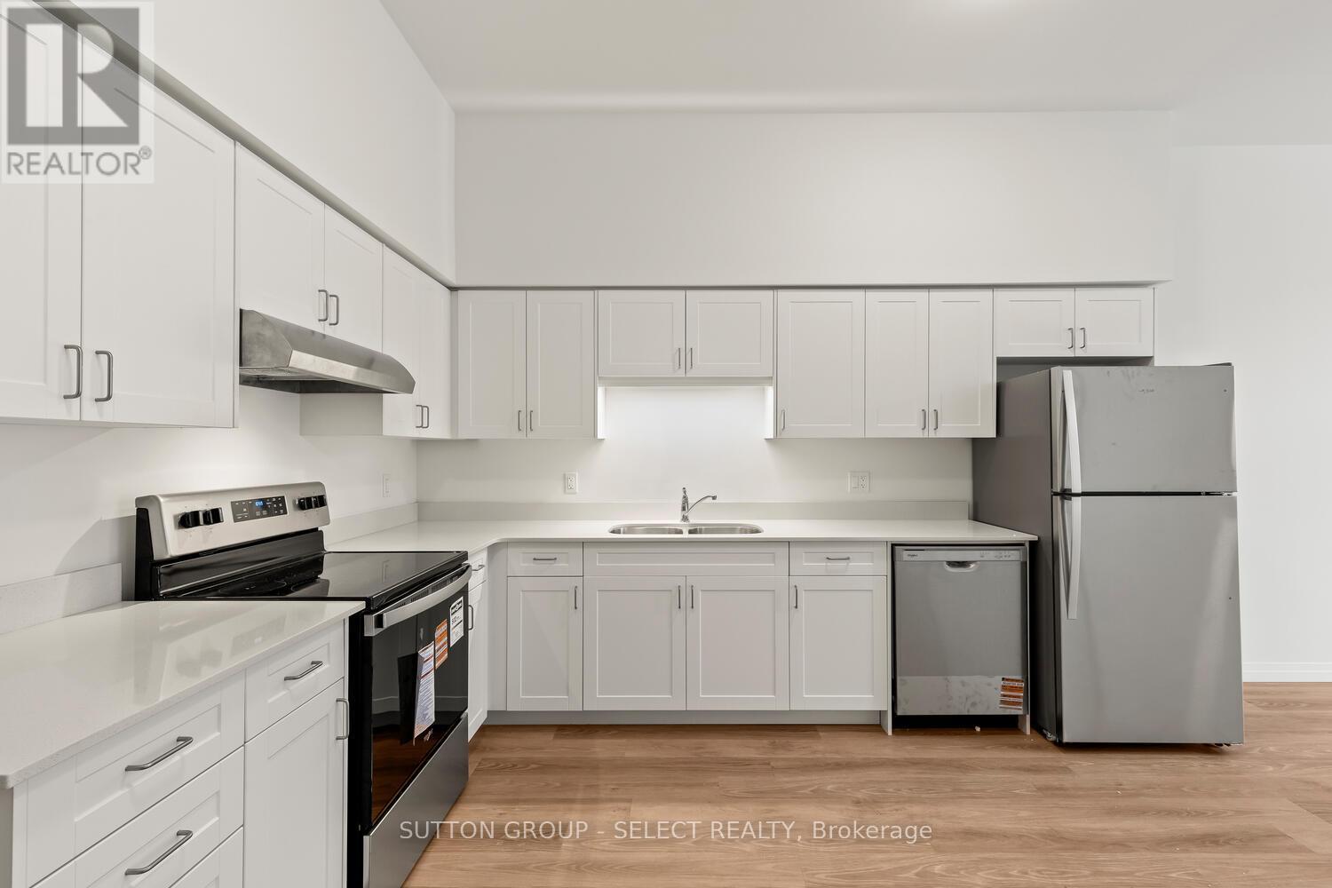 109 - 351 Hill Street, London East, Ontario  N6B 2M1 - Photo 10 - X12690426