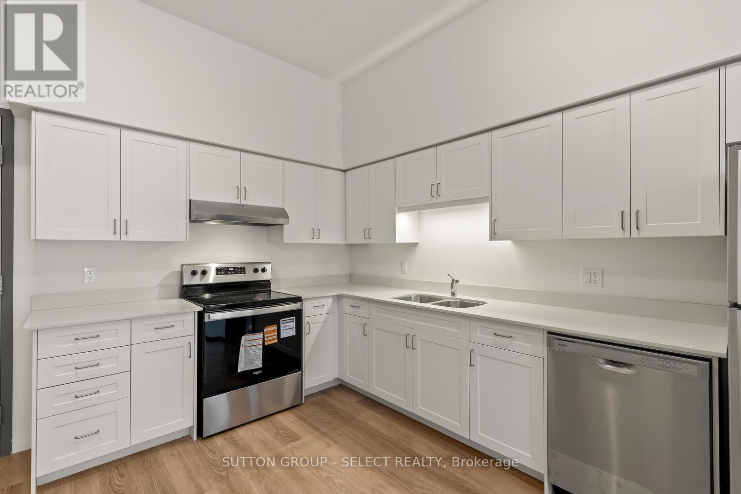 109 - 351 Hill Street, London East, Ontario  N6B 2M1 - Photo 11 - X12690426