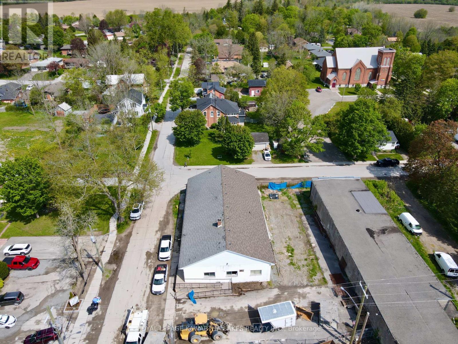 21 Ann Street, Brock, Ontario L0E 1E0 - Photo 9 - N12728872