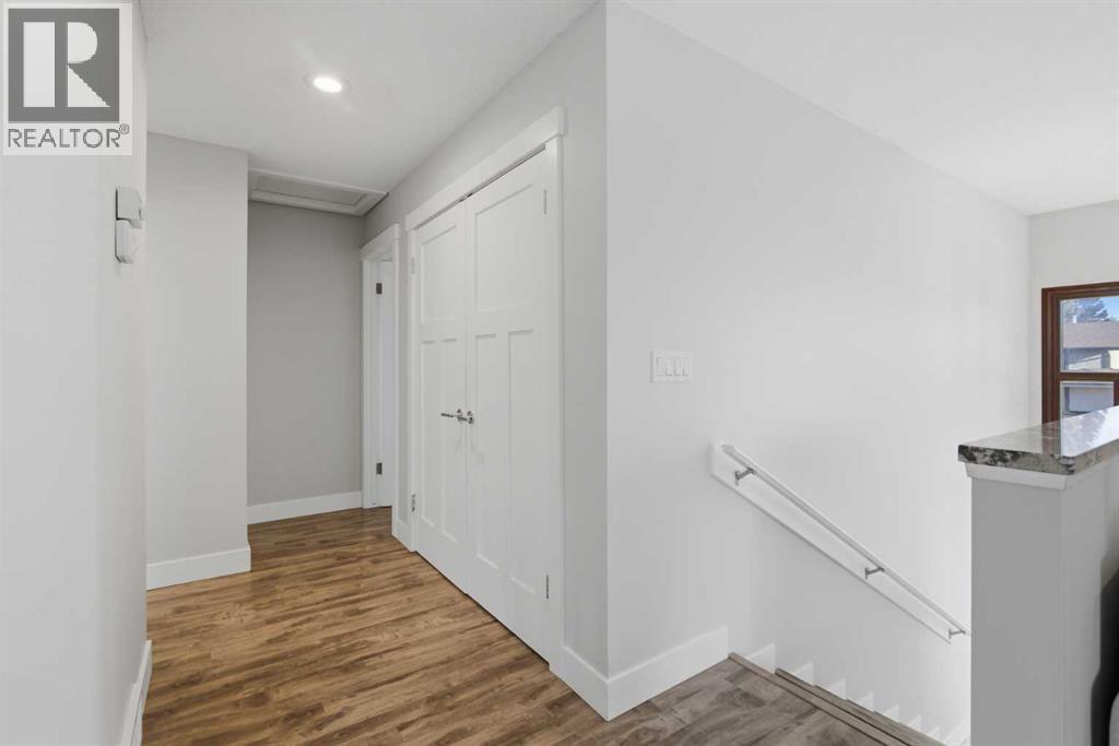 88 Woodfield Crescent Sw, Calgary, Alberta  T2W 3W4 - Photo 21 - A2278930