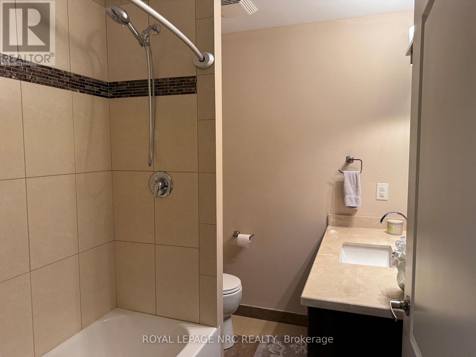 418 - 8111 Forest Glen Drive, Niagara Falls, Ontario  L2H 2Y7 - Photo 8 - X12728590