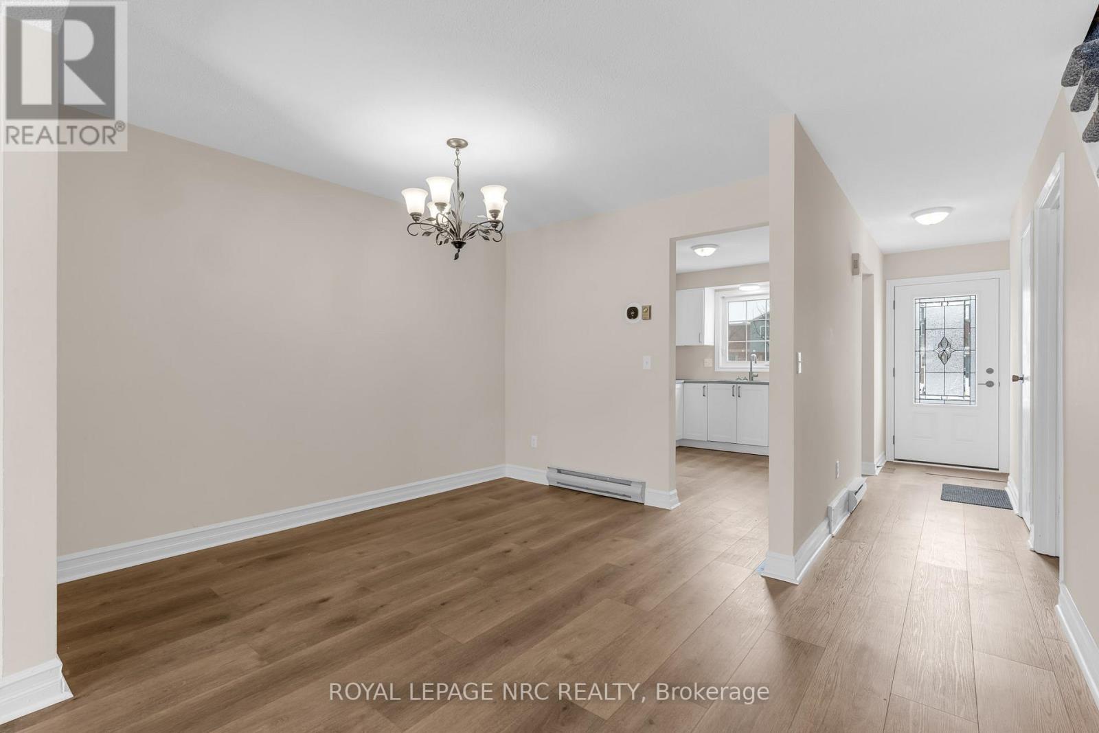 20 - 110 Silvan Drive, Welland, Ontario  L3C 6Z5 - Photo 7 - X12728818