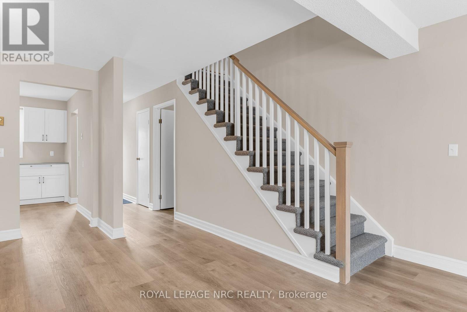 20 - 110 Silvan Drive, Welland, Ontario  L3C 6Z5 - Photo 8 - X12728818