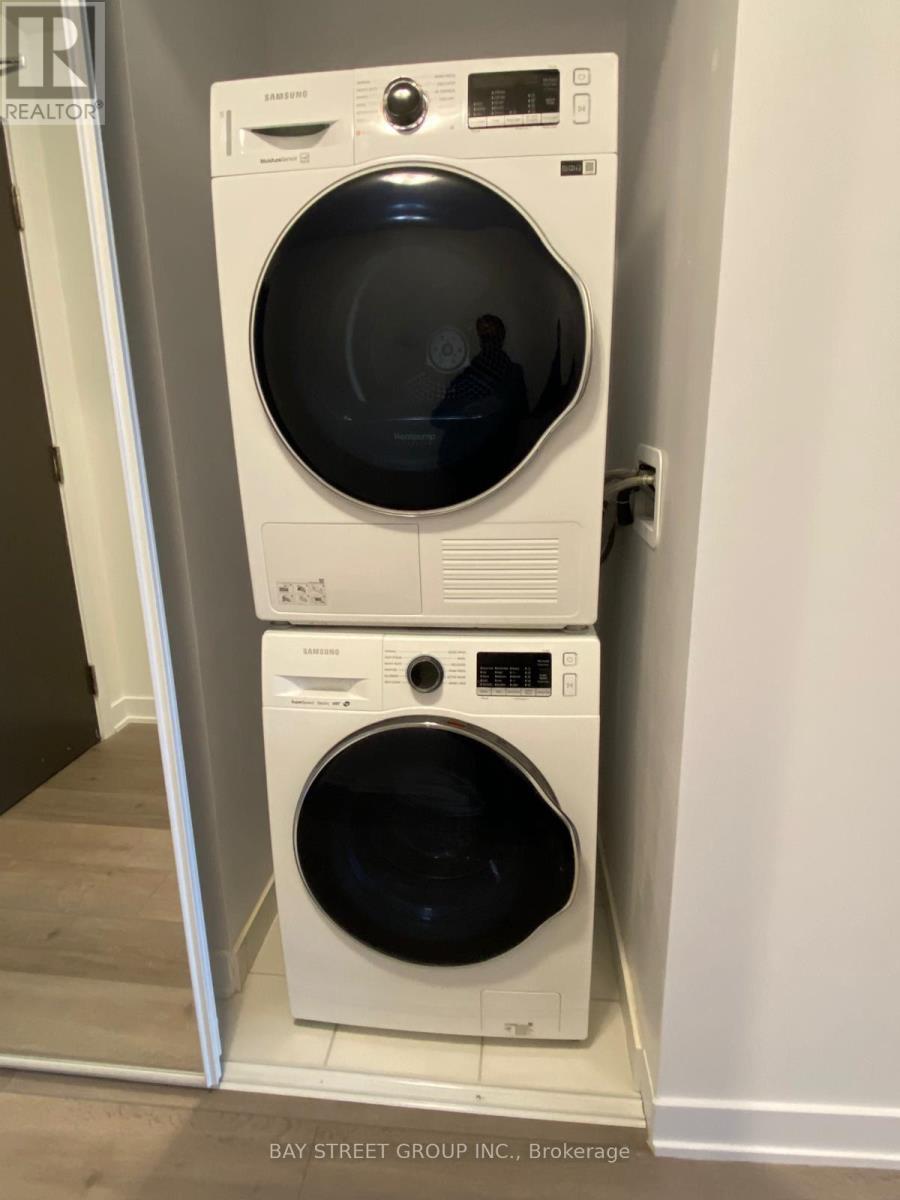 906 - 10 Honeycrisp Crescent N, Vaughan, Ontario  L4K 0M7 - Photo 22 - N12728088