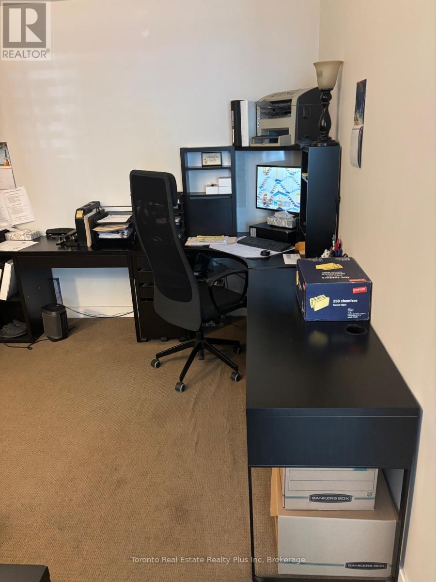 G10 - 17 CAPREOL COURT, Toronto, Ontario