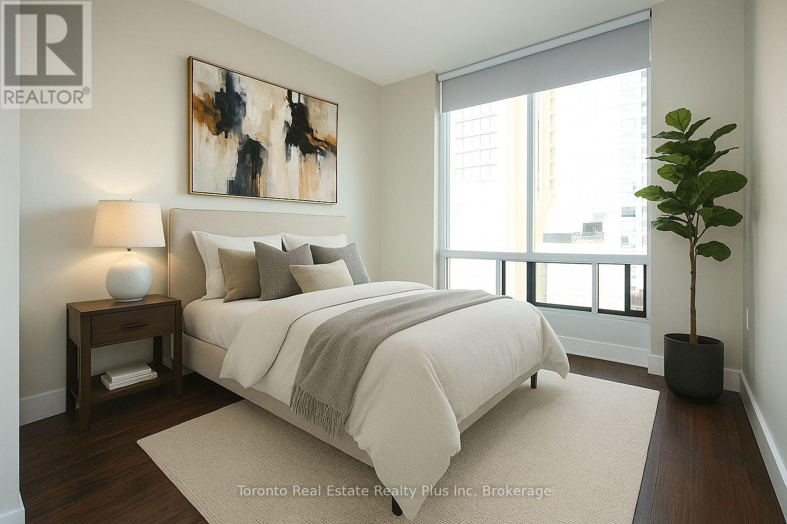 1605 - 85 Bloor Street E, Toronto, Ontario  M4W 3Y1 - Photo 3 - C12204548