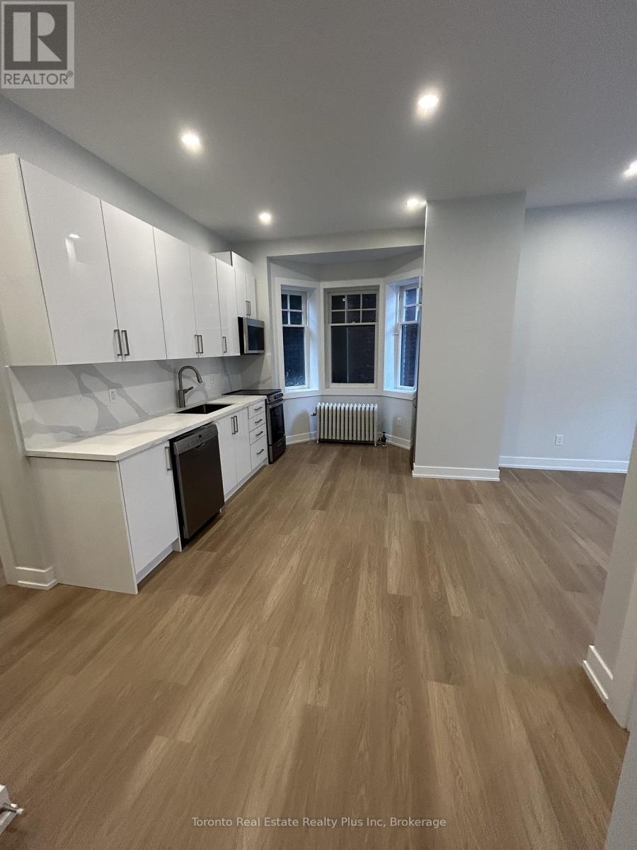 5 - 592 Church Street, Toronto, Ontario  M4Y 2E5 - Photo 8 - C12582110