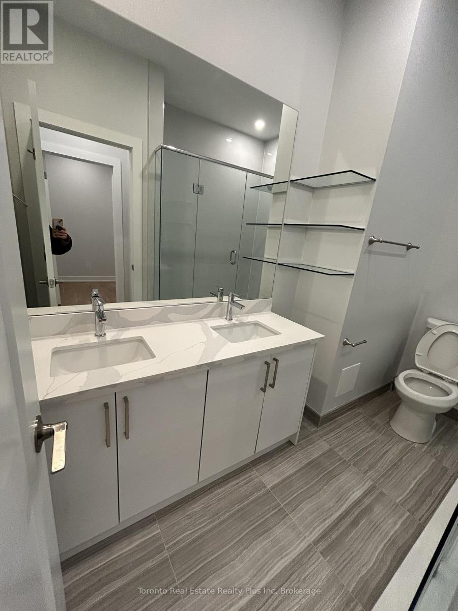 5 - 592 Church Street, Toronto, Ontario  M4Y 2E5 - Photo 3 - C12582110