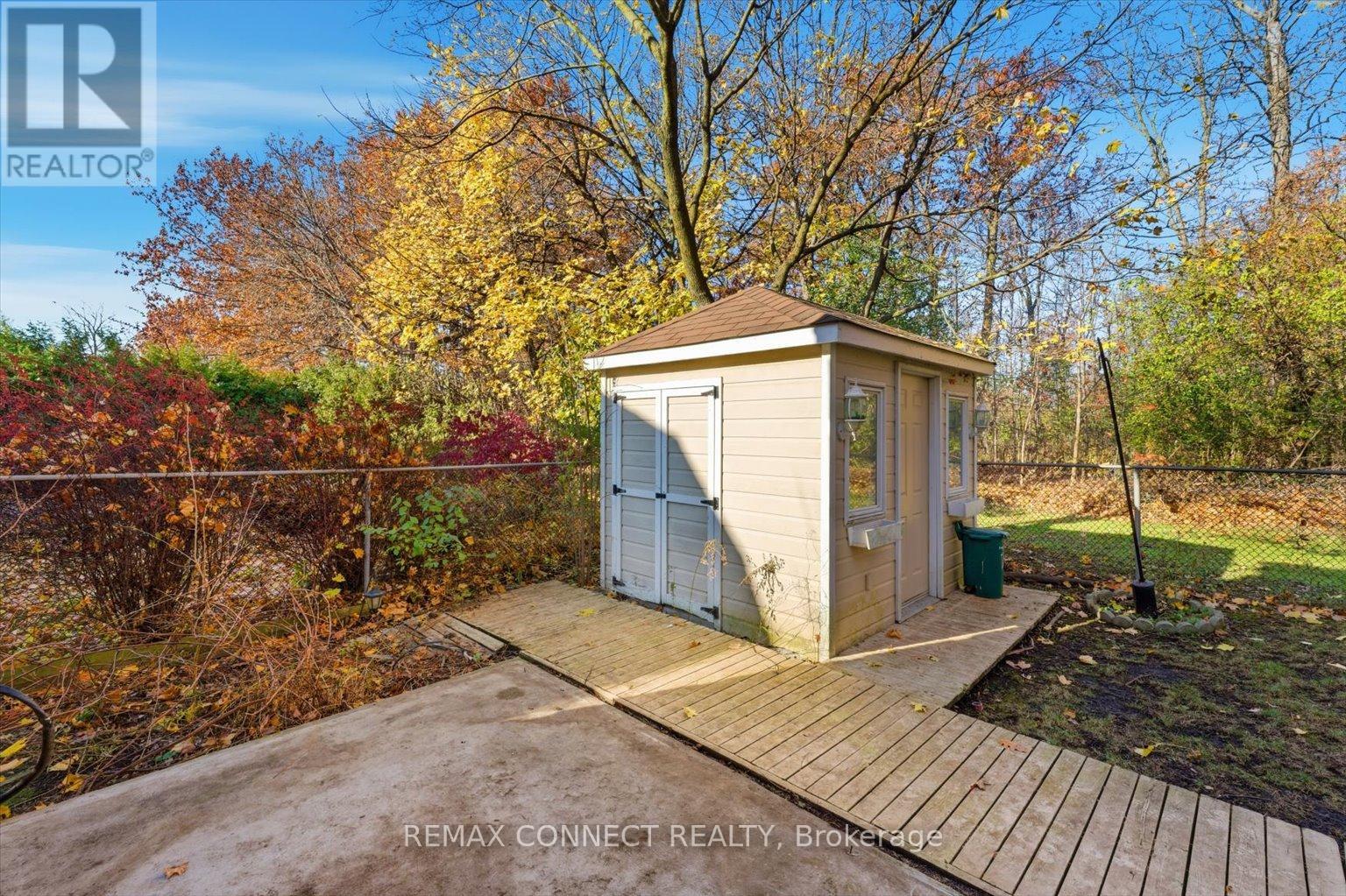 4307 Garnetwood Chase, Mississauga, Ontario  L4W 2H1 - Photo 44 - W12626926