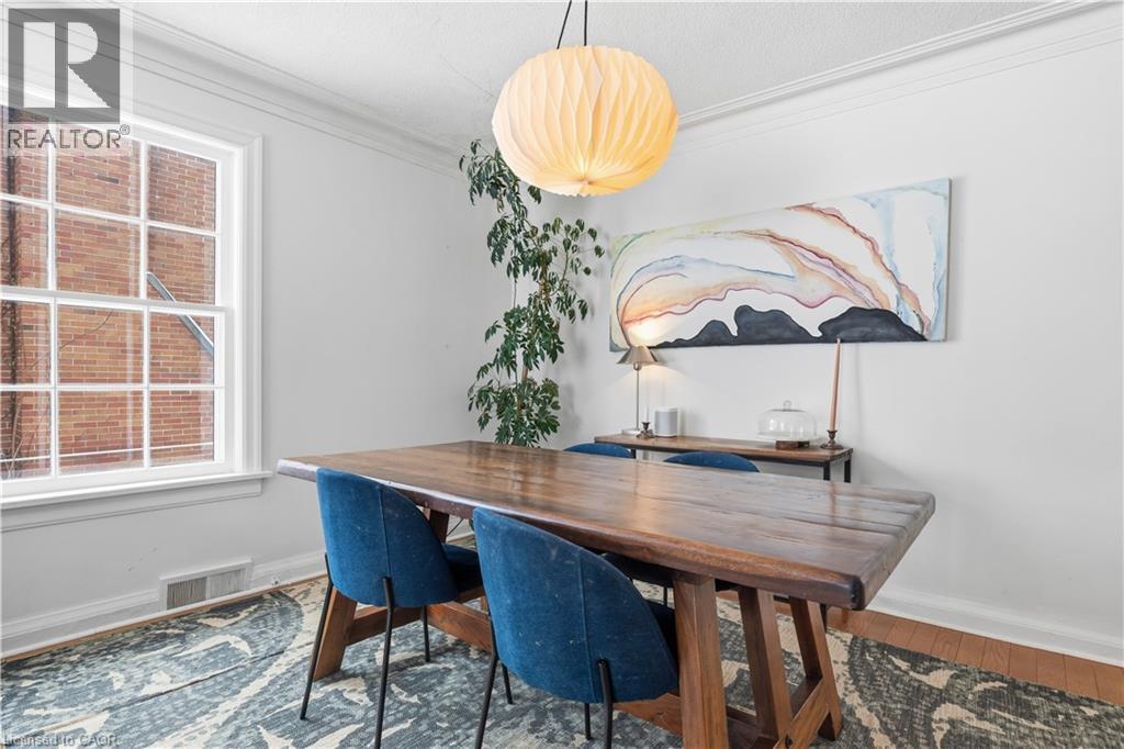 115 Roslin Avenue S, Waterloo, Ontario  N2L 2H3 - Photo 13 - 40800754