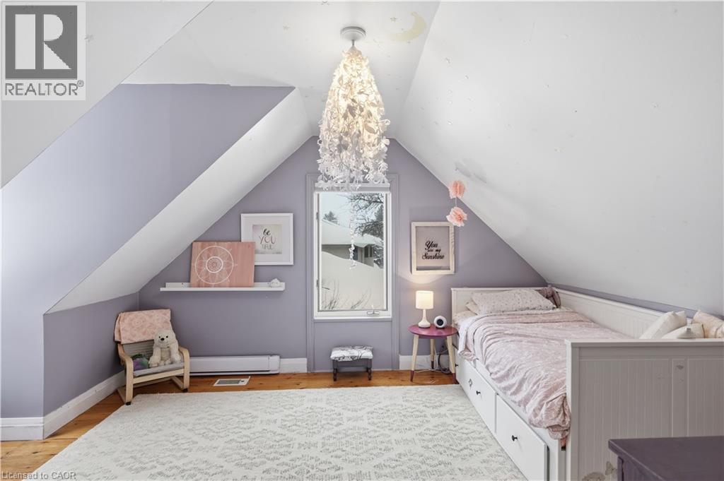 115 Roslin Avenue S, Waterloo, Ontario  N2L 2H3 - Photo 20 - 40800754