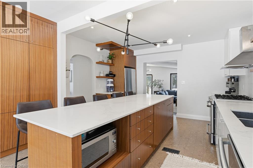 115 Roslin Avenue S, Waterloo, Ontario  N2L 2H3 - Photo 7 - 40800754