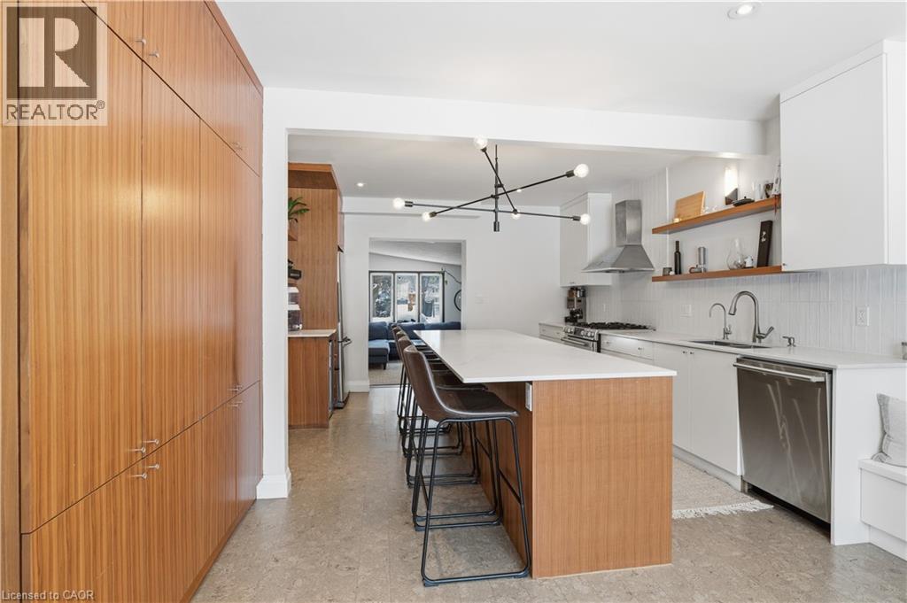 115 Roslin Avenue S, Waterloo, Ontario  N2L 2H3 - Photo 8 - 40800754