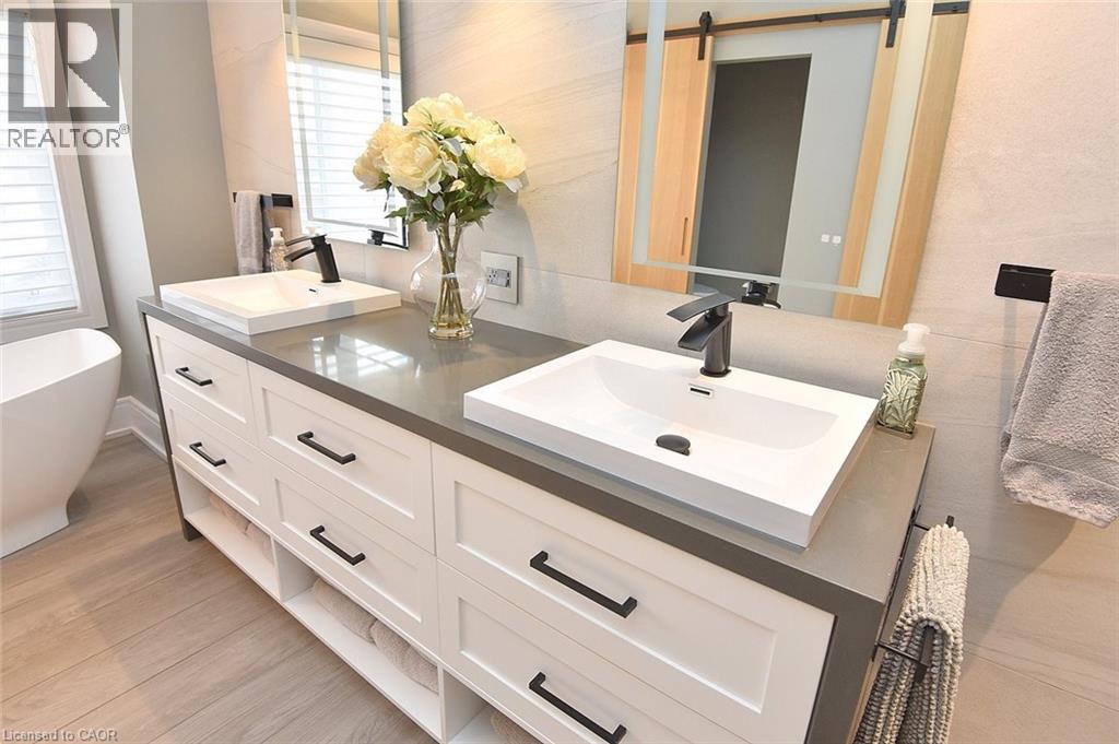 116 Grindstone Way, Hamilton, Ontario  L9H 7B6 - Photo 28 - 40792086