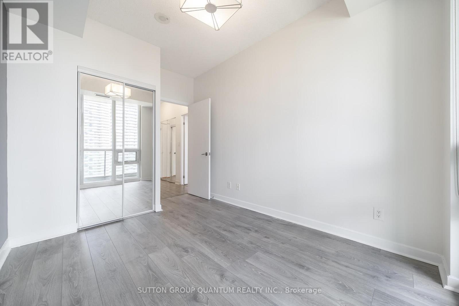 2901 - 18 Harbour Street, Toronto, Ontario  M5J 2Z6 - Photo 22 - C12728816