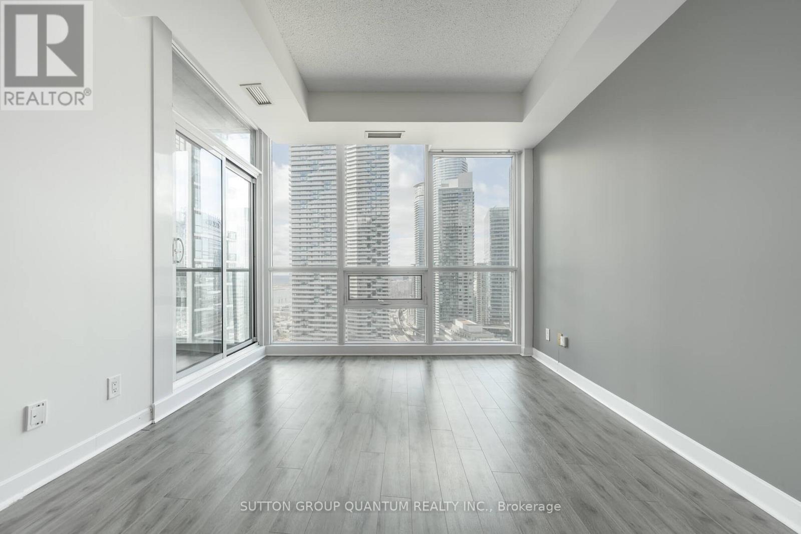 2901 - 18 Harbour Street, Toronto, Ontario  M5J 2Z6 - Photo 8 - C12728816