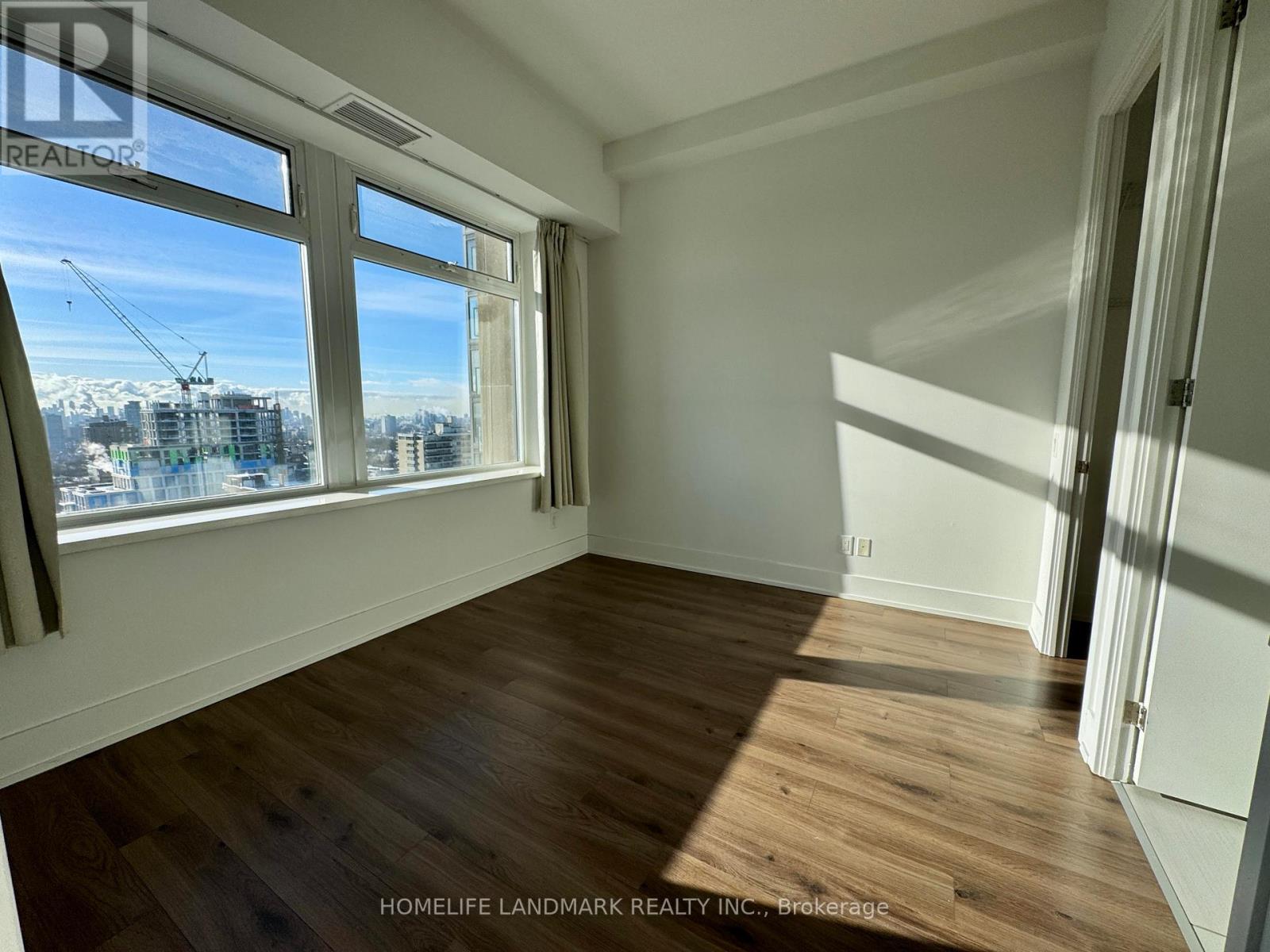 1219 - 111 St Clair Avenue W, Toronto, Ontario  M4V 1N5 - Photo 17 - C12728870