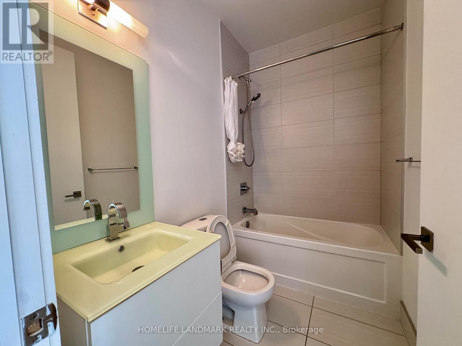 1219 - 111 St Clair Avenue W, Toronto, Ontario  M4V 1N5 - Photo 23 - C12728870