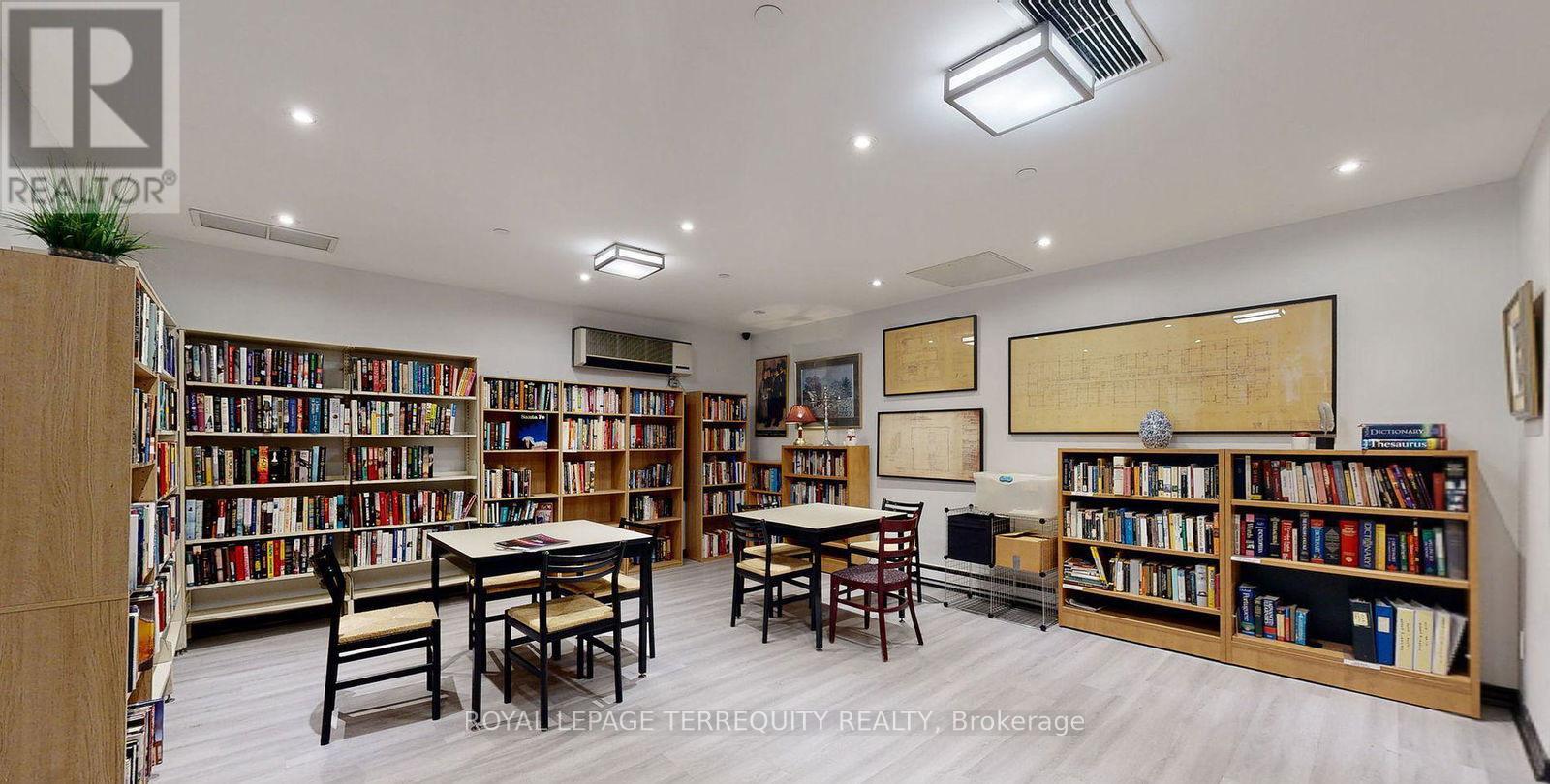 1505 - 40 Homewood Avenue, Toronto, Ontario  M4Y 2K2 - Photo 15 - C12728874