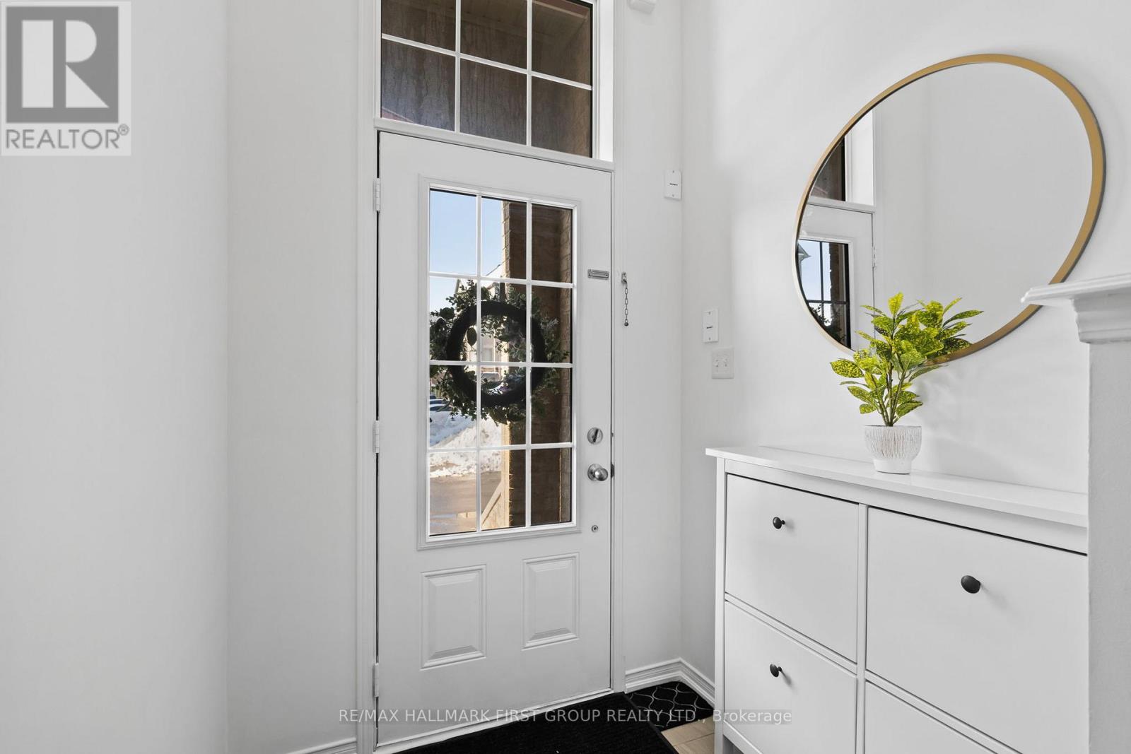 2609 Deputy Minister Path, Oshawa, Ontario  L1L 0M7 - Photo 2 - E12728786