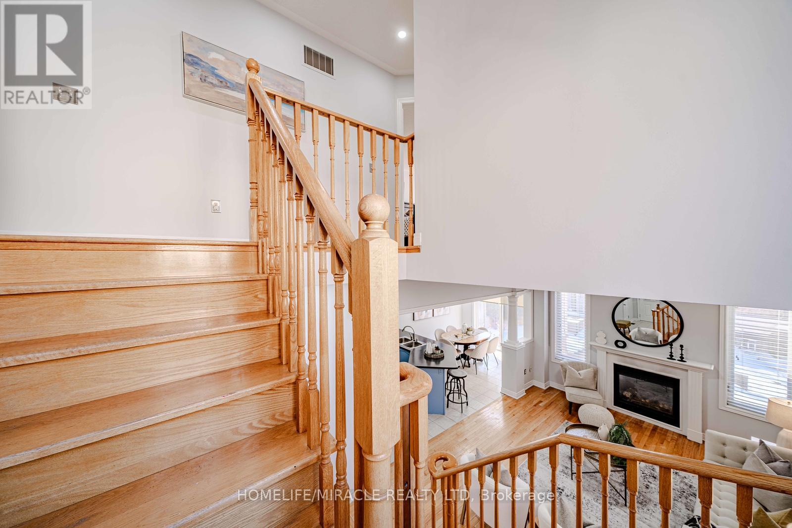 113 James Govan Drive, Whitby, Ontario  L1N 0H4 - Photo 15 - E12728834