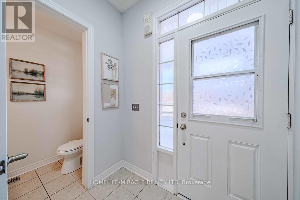 113 James Govan Drive, Whitby, Ontario  L1N 0H4 - Photo 3 - E12728834