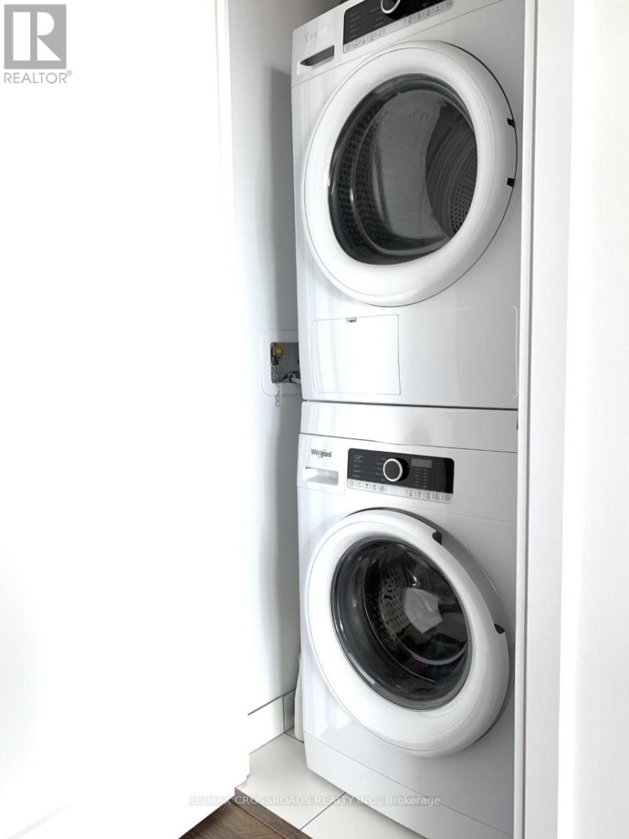 2721 - 275 Village Green Square, Toronto, Ontario M1S 0L8 - Photo 8 - E12728868