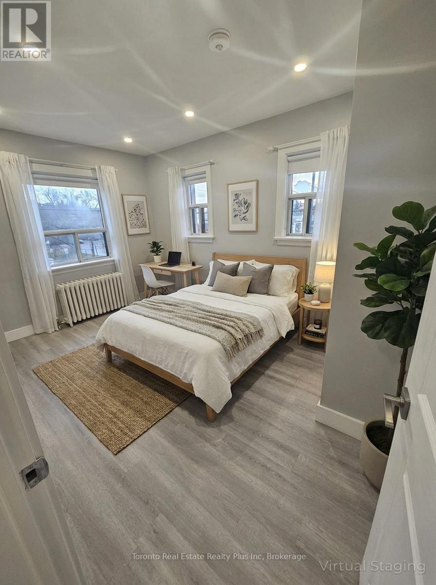 201 - 1566 Avenue Road, Toronto, Ontario  M5M 3X6 - Photo 2 - C12710028