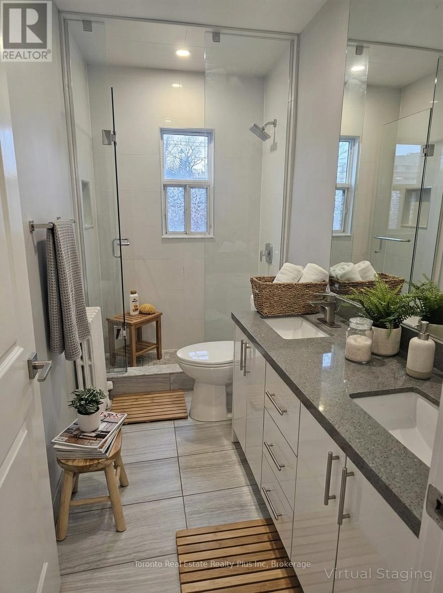 201 - 1566 Avenue Road, Toronto, Ontario  M5M 3X6 - Photo 4 - C12710028