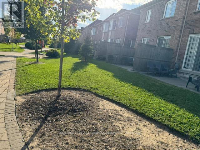 78 Utopia Way, Brampton, Ontario  L6P 4A5 - Photo 10 - W12665742