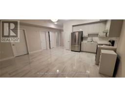 102 - 32 WELLINGTON STREET E, Aurora, Ontario