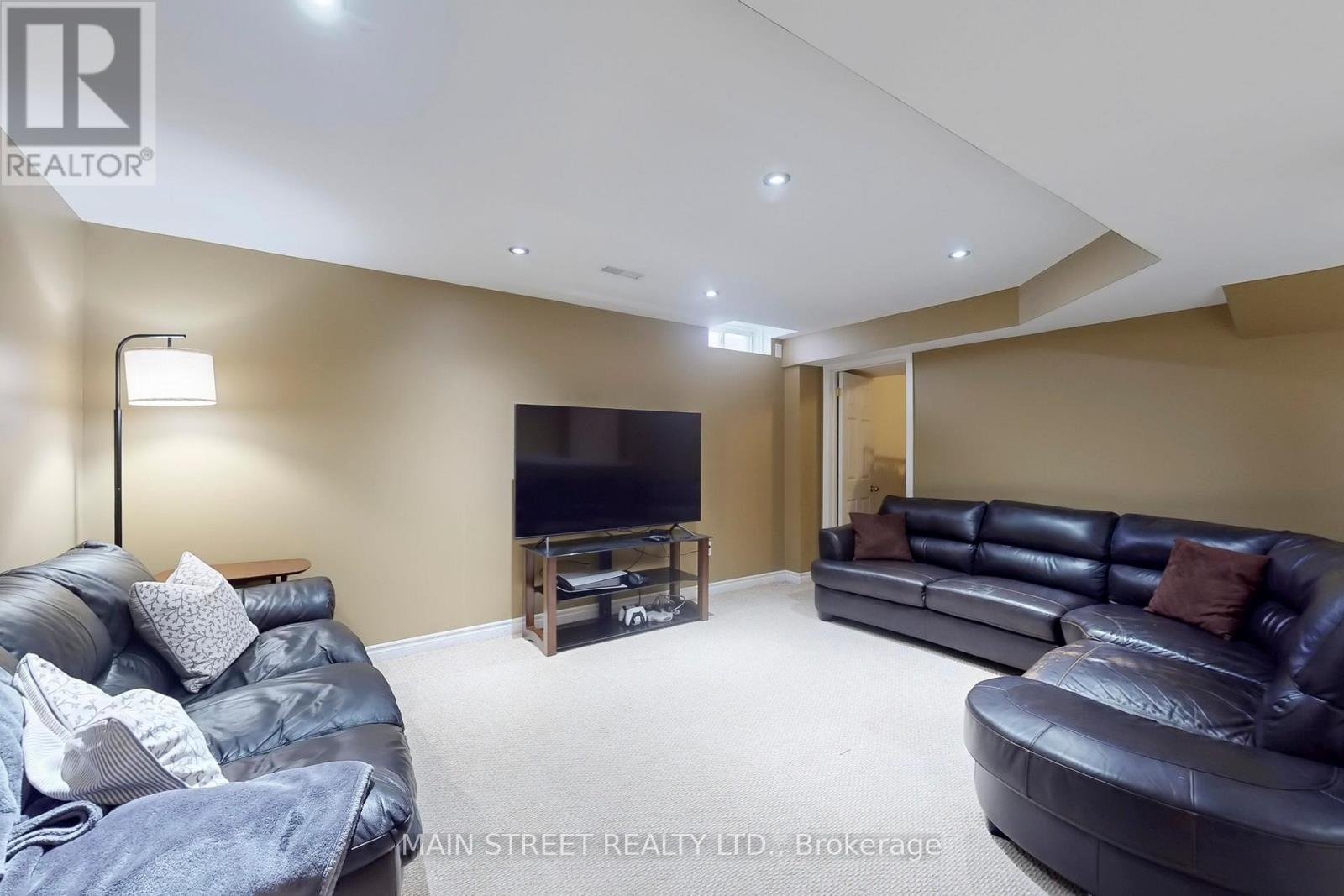 58 Tudor Crescent, Barrie (Innis-Shore), Ontario  L4M 0A7 - Photo 31 - S12728782