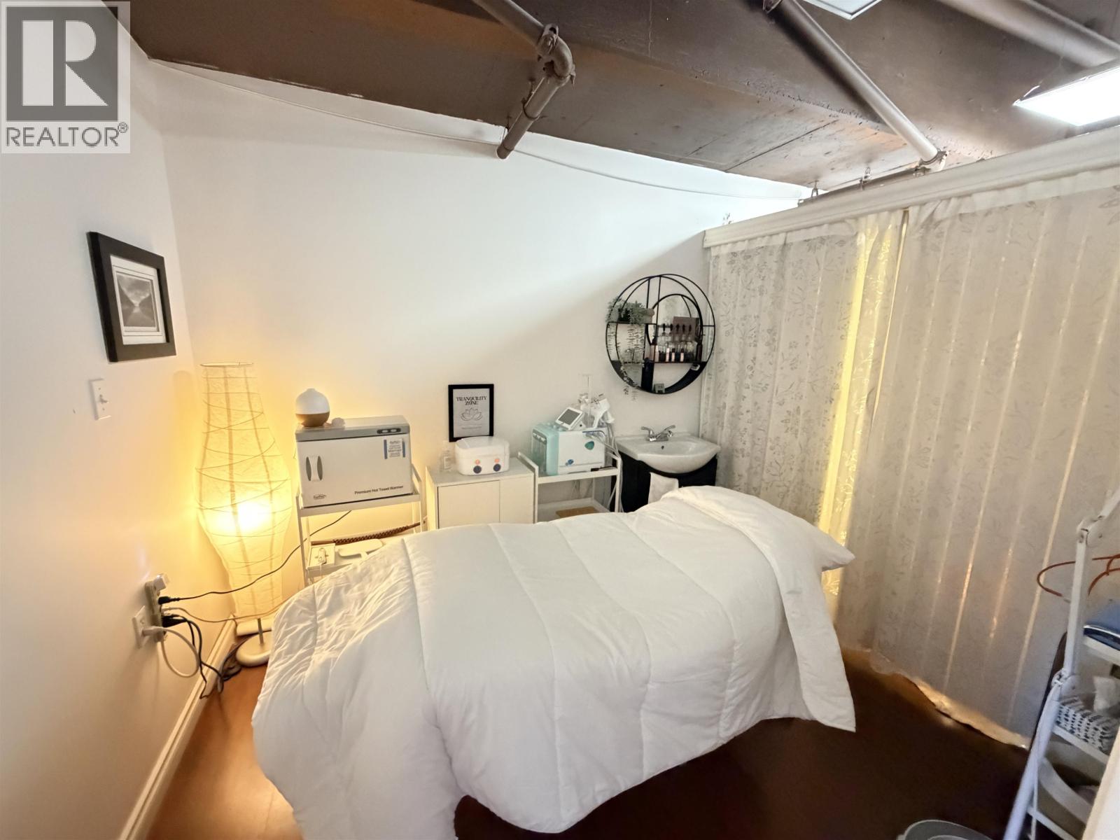 118073 Confidencial, Vancouver, British Columbia V0V 0V0 - Photo 5 - C8075514