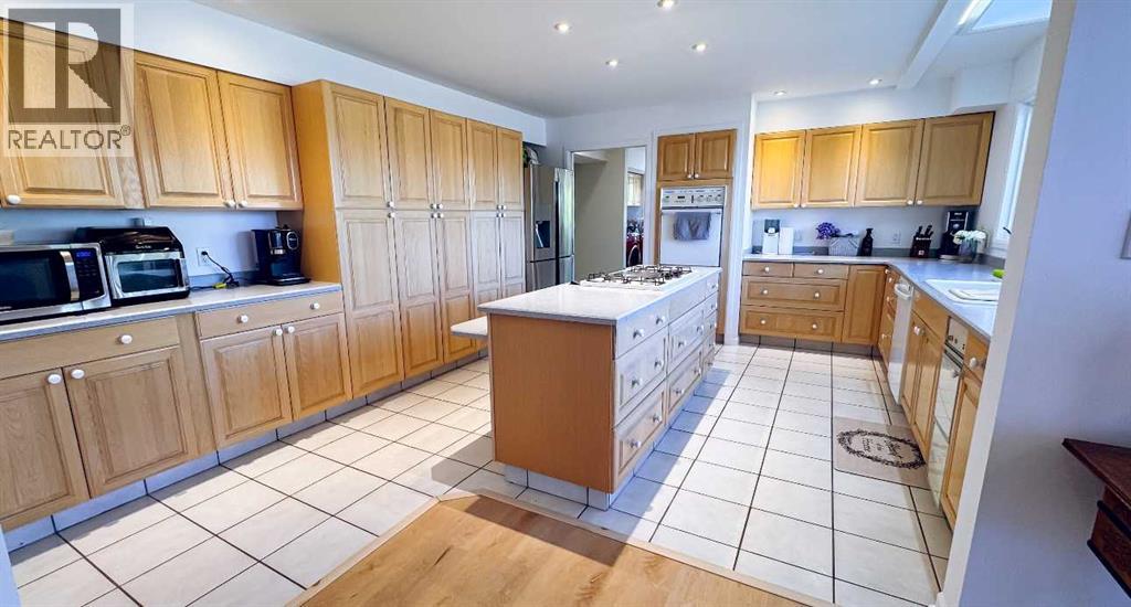 10010 89 Street Nw, Peace River, Alberta  T8S 1N8 - Photo 13 - A2260998