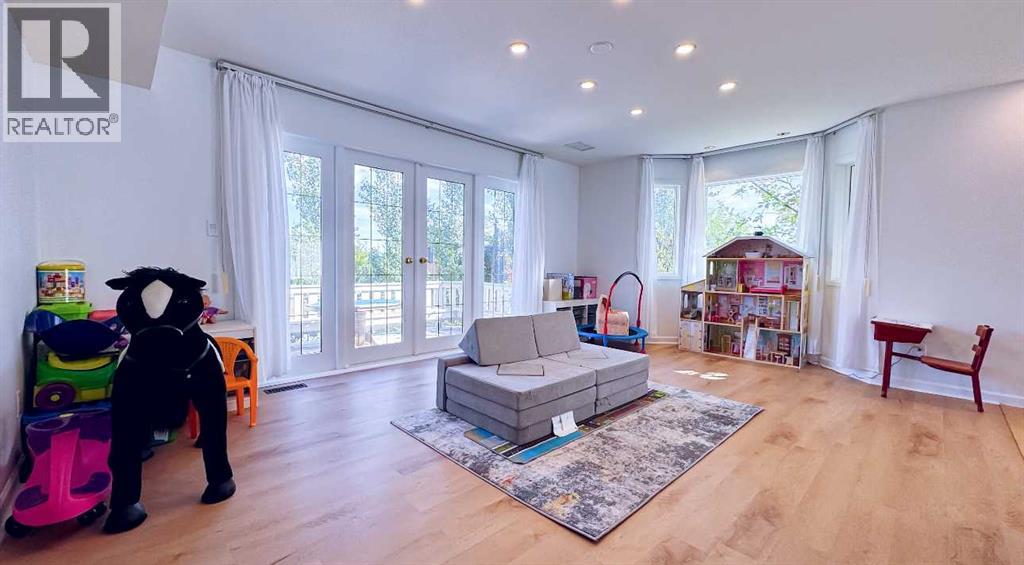 10010 89 Street Nw, Peace River, Alberta  T8S 1N8 - Photo 10 - A2260998