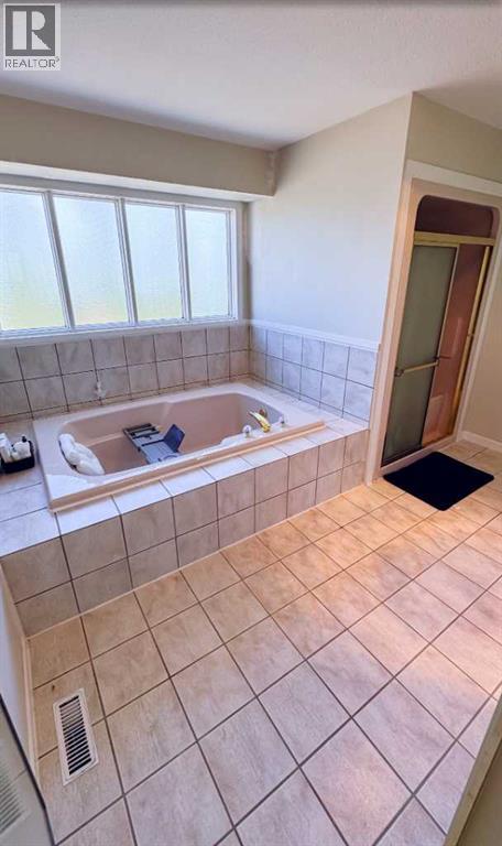 10010 89 Street Nw, Peace River, Alberta  T8S 1N8 - Photo 27 - A2260998