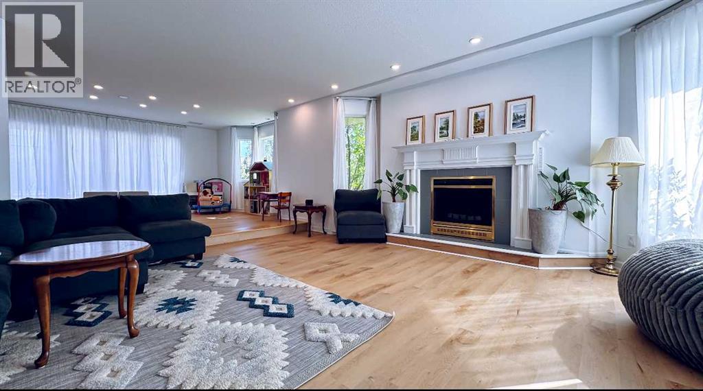 10010 89 Street Nw, Peace River, Alberta  T8S 1N8 - Photo 7 - A2260998