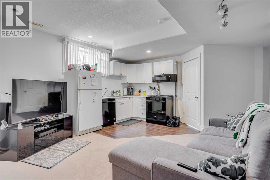 176 Maple Leaf Lane, Fort Mcmurray, Alberta  T9K 0G7 - Photo 25 - A2281625