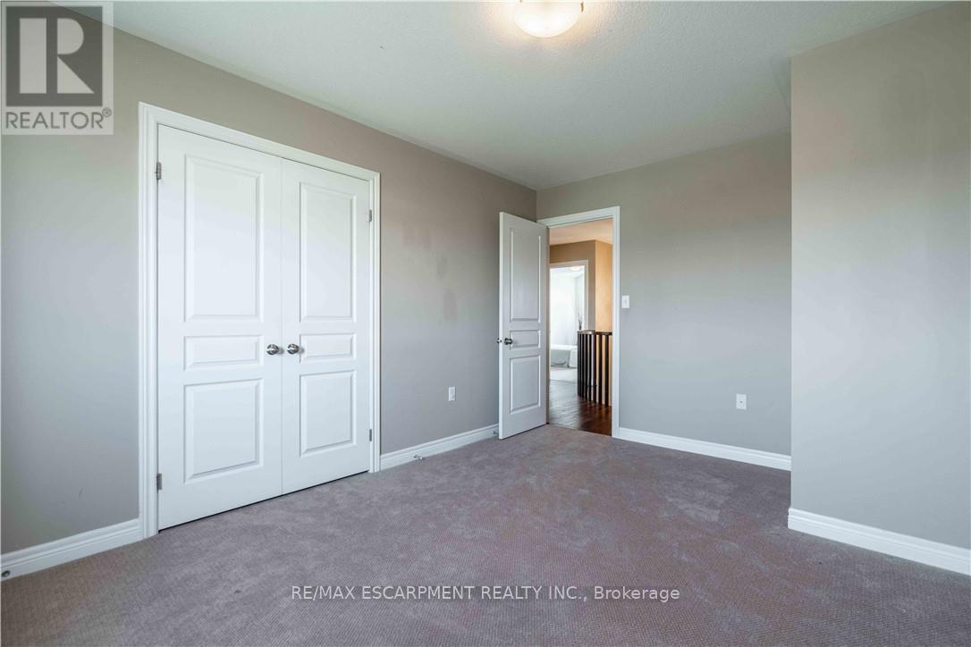 51 Showcase Drive, Hamilton, Ontario  L0R 1P0 - Photo 30 - X12728856