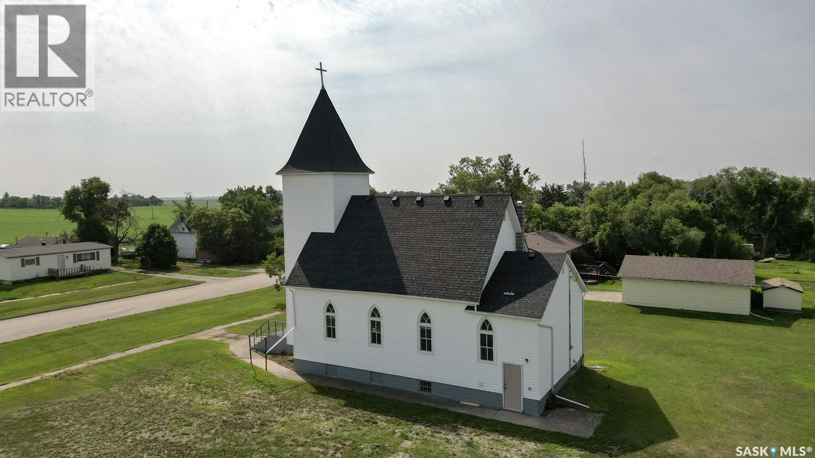 229 Victoria Street, Lang, Saskatchewan  S0G 2W0 - Photo 2 - SK027378