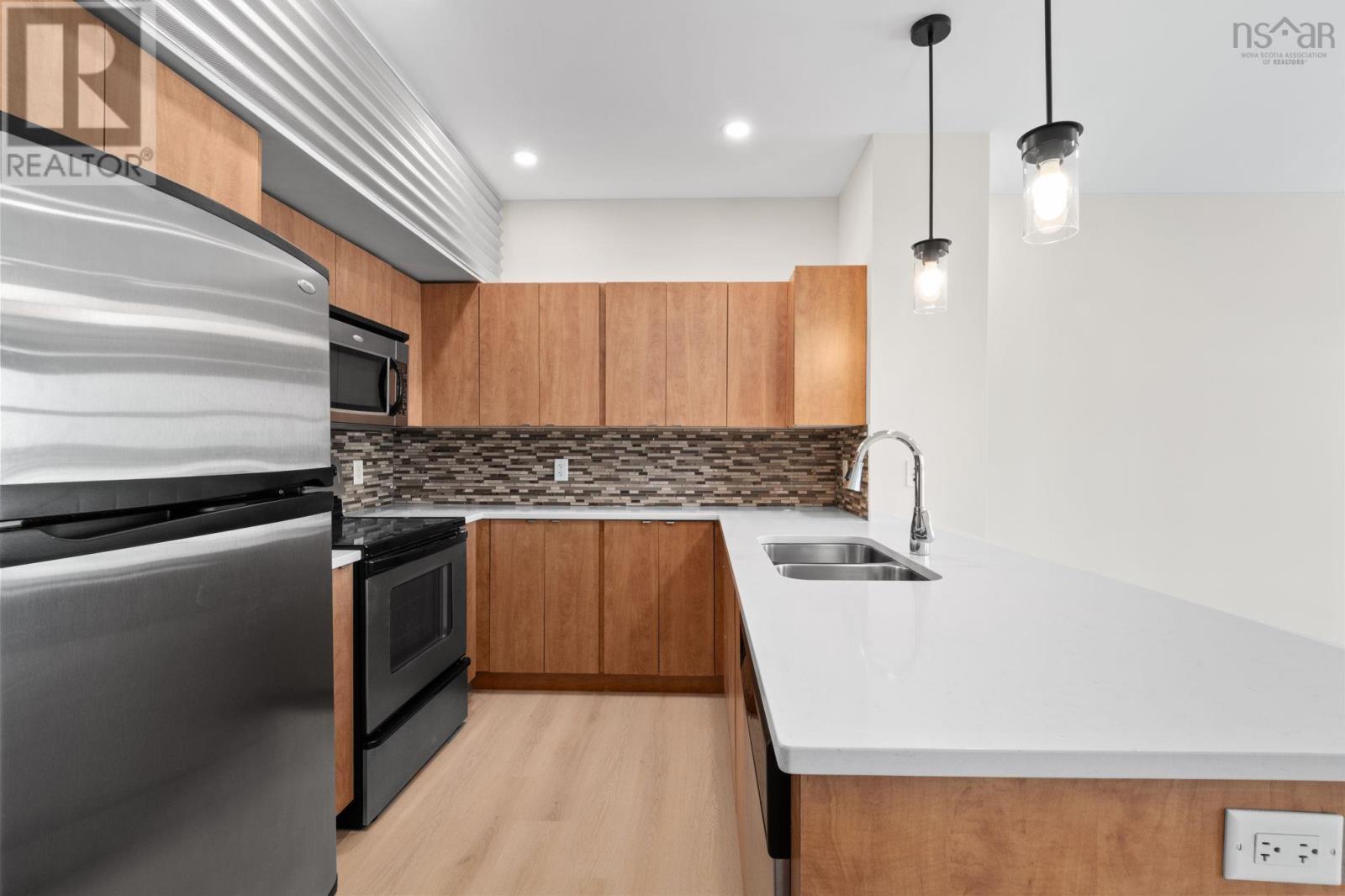 202 5221 Nora Bernard Street, Halifax, Nova Scotia  B3K 0B6 - Photo 12 - 202601483