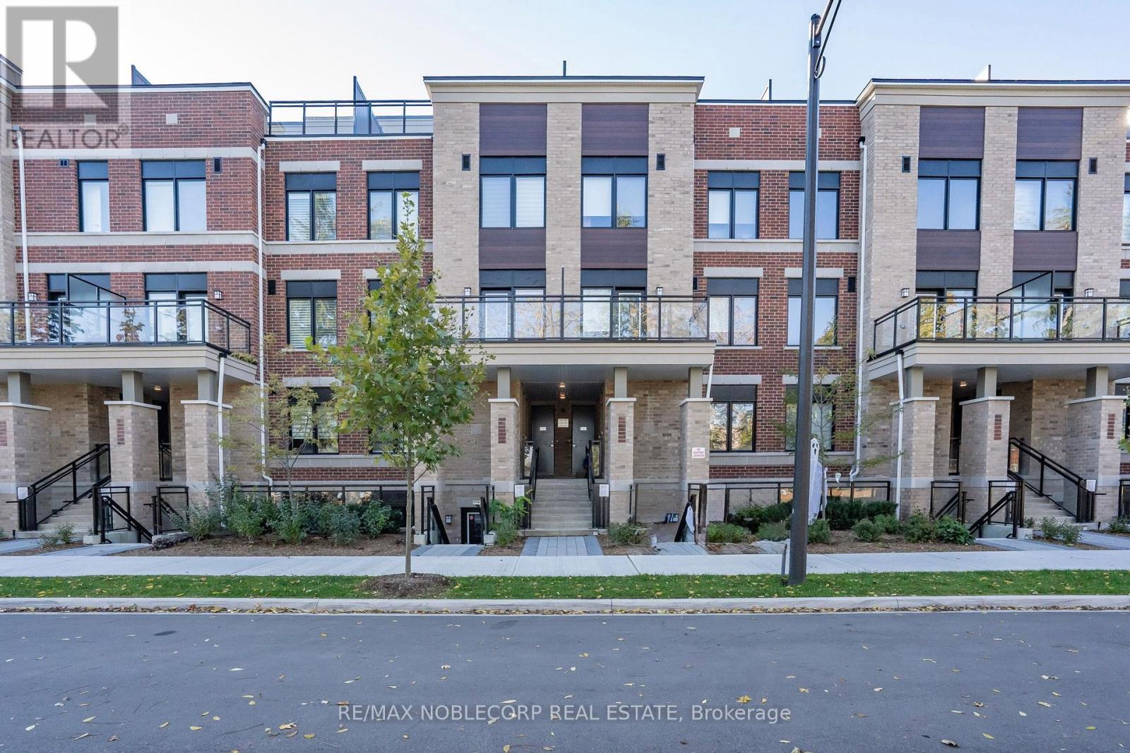 2205 - 58 Elizabeth Street S, Richmond Hill, Ontario  L4C 5W2 - Photo 14 - N12493970