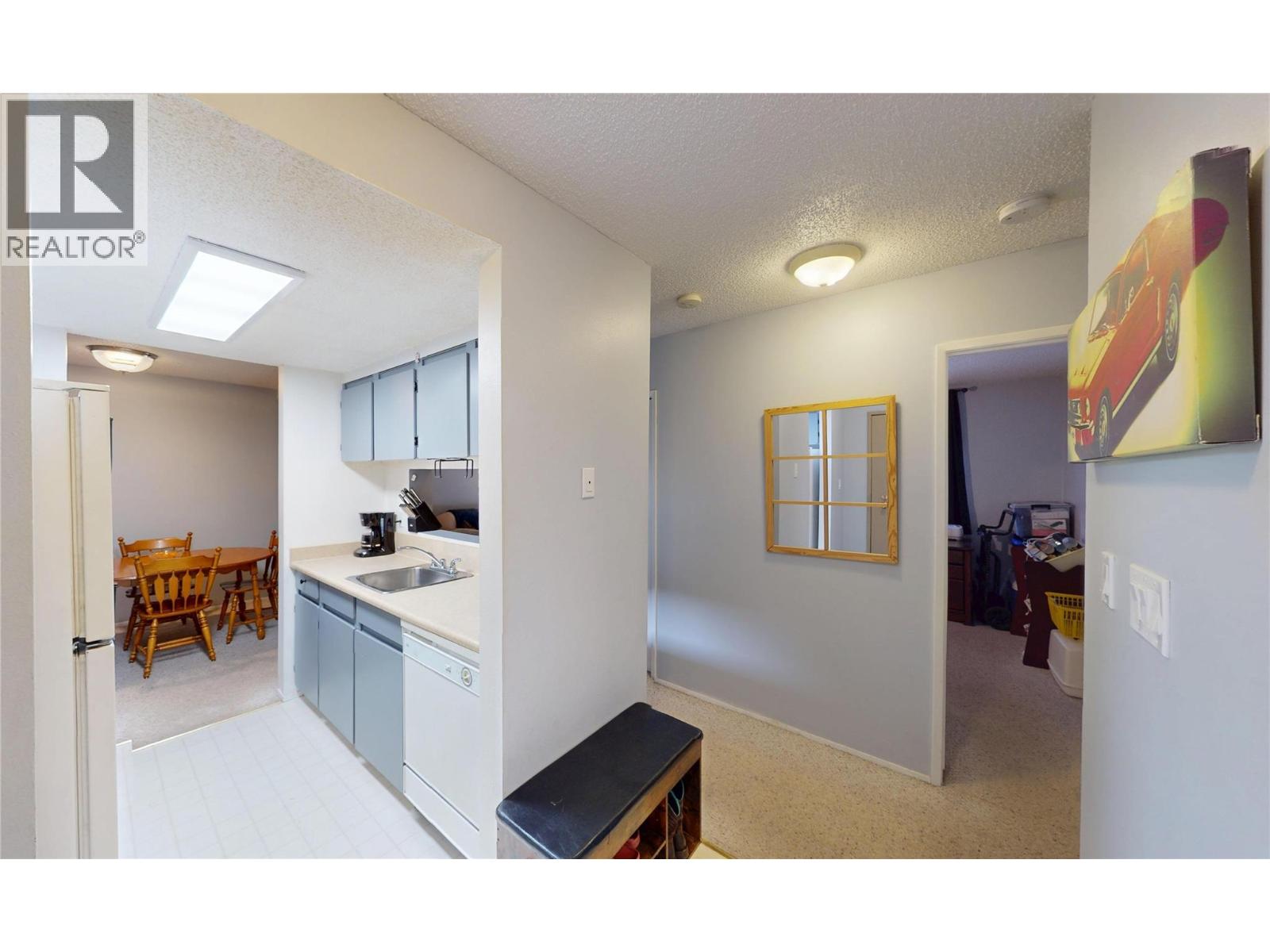 105a 1802 Alpine Drive, Elkford, British Columbia  V0B 1H0 - Photo 2 - 10372843