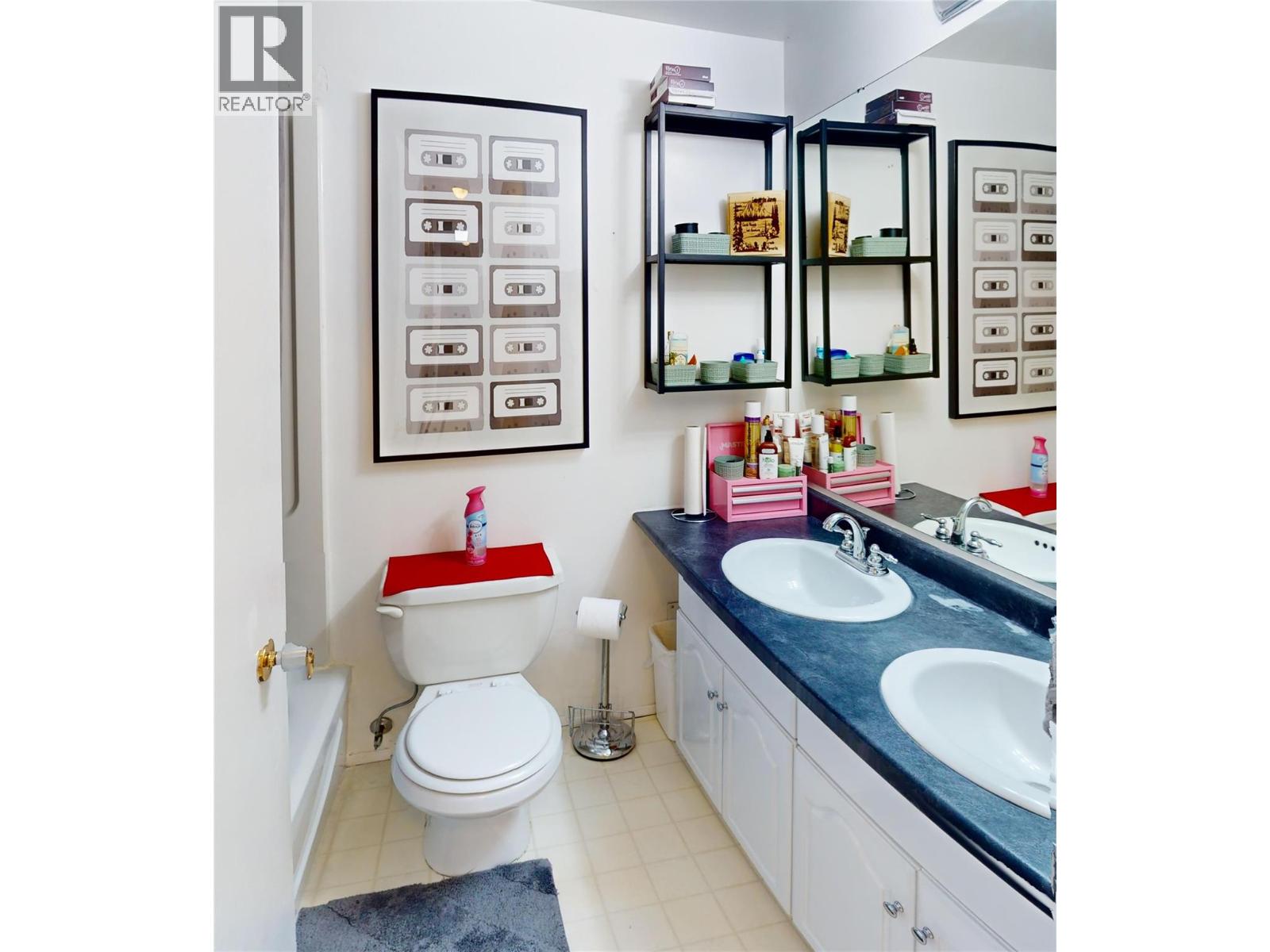 105a 1802 Alpine Drive, Elkford, British Columbia  V0B 1H0 - Photo 22 - 10372843