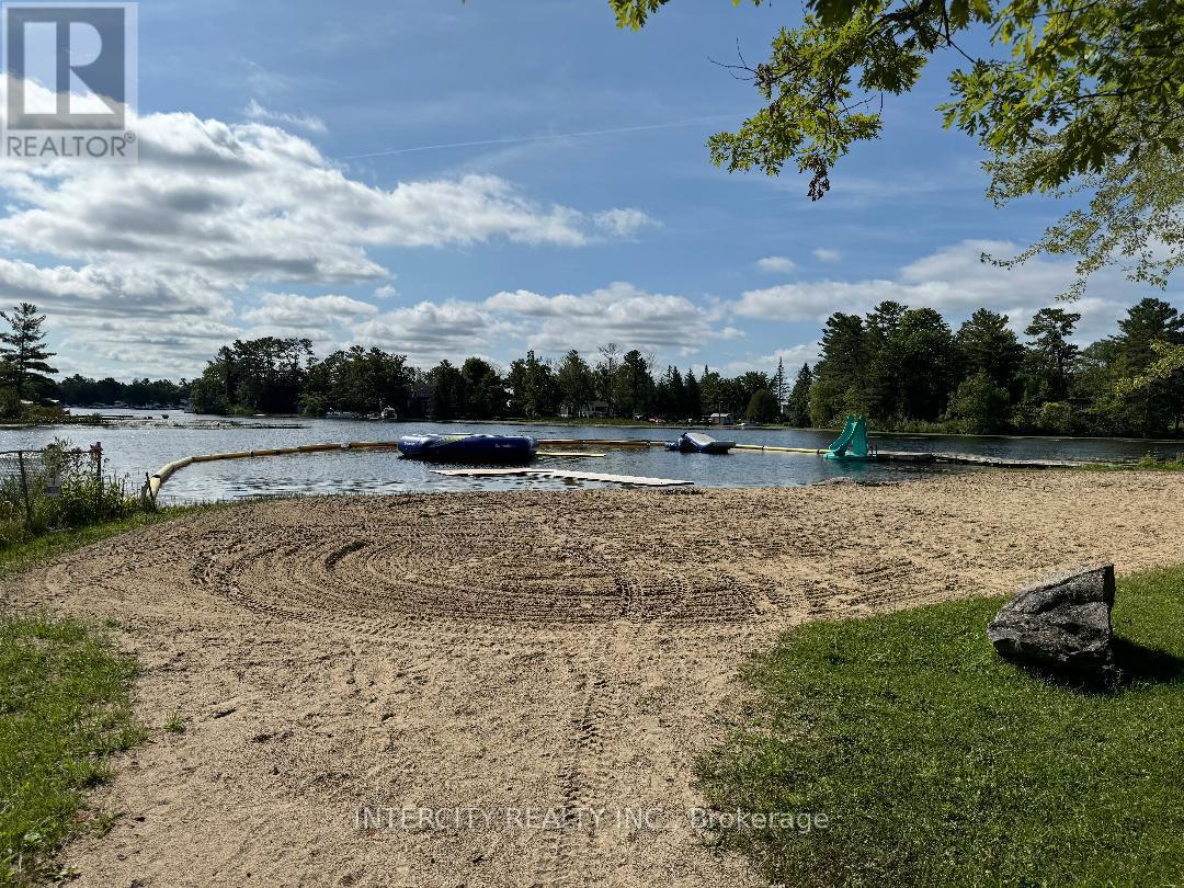 131 - 164 Lone Pine Road, Georgian Bay, Ontario L4L 9E7 - Photo 11 - X12726116