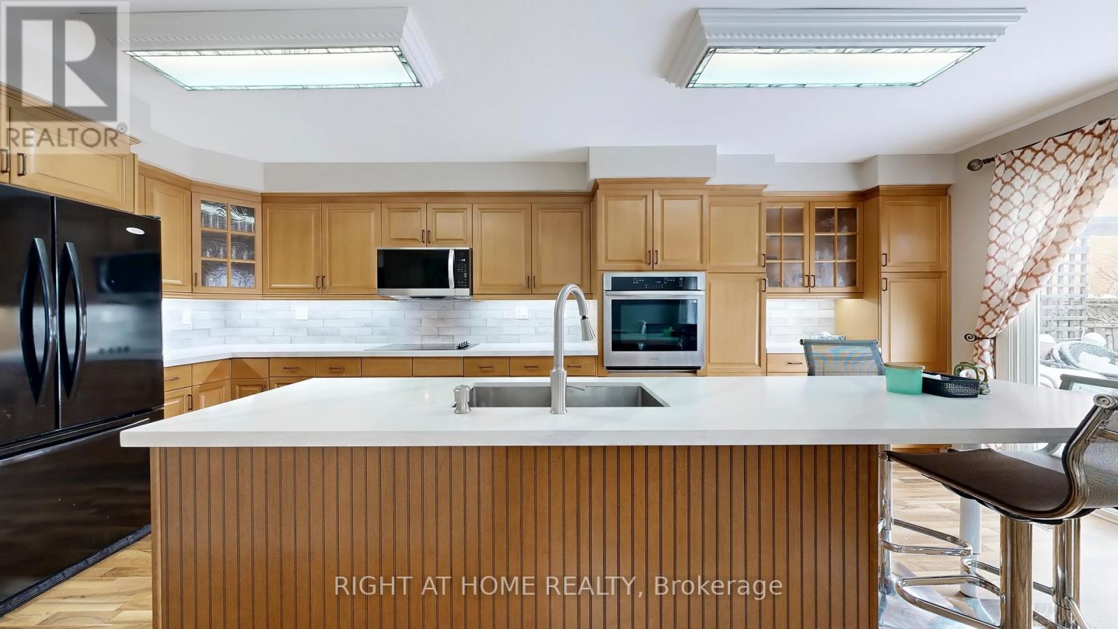 46 Furrow Drive, Whitby, Ontario  L1R 1Y7 - Photo 17 - E12729096